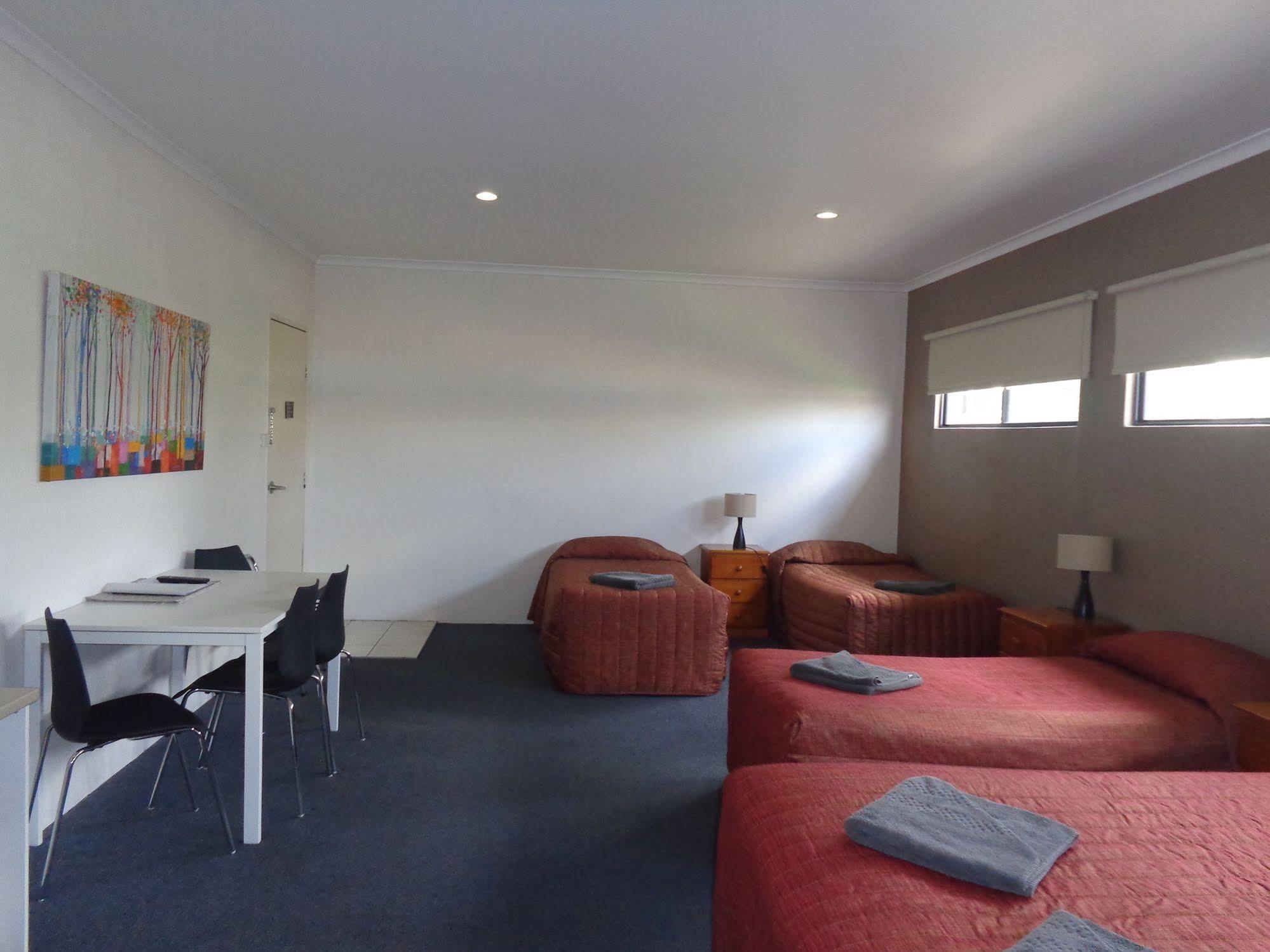 Artesian Spa Motel Moree Exteriör bild